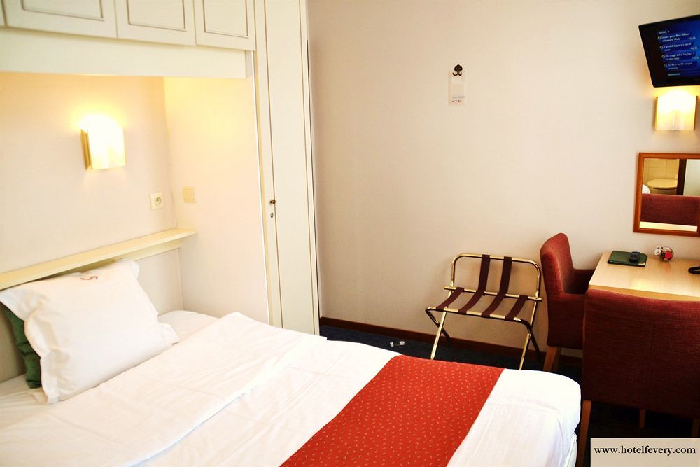 Fevery Hotel