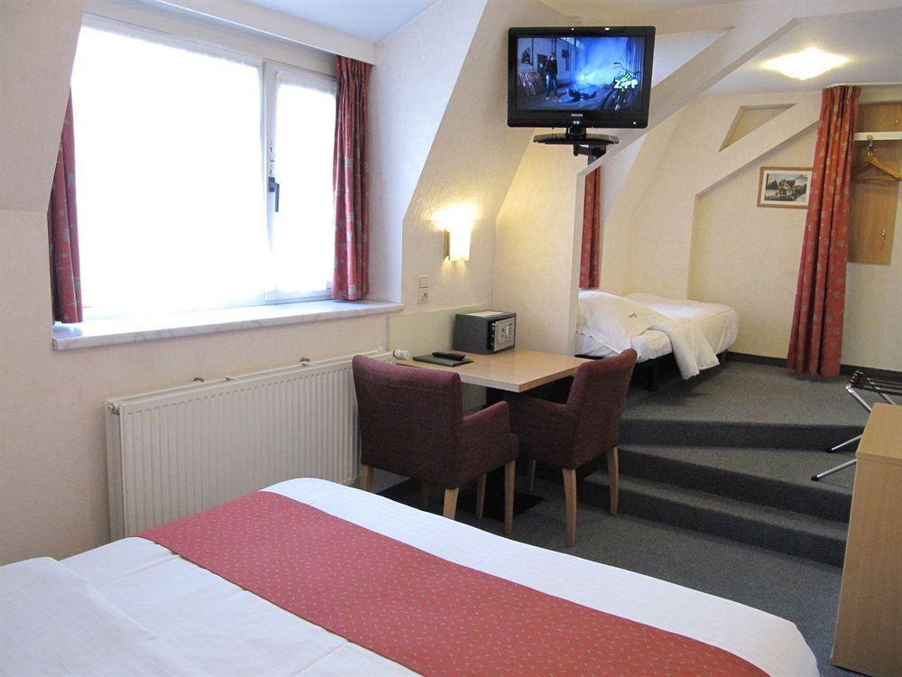 Fevery Hotel 3*