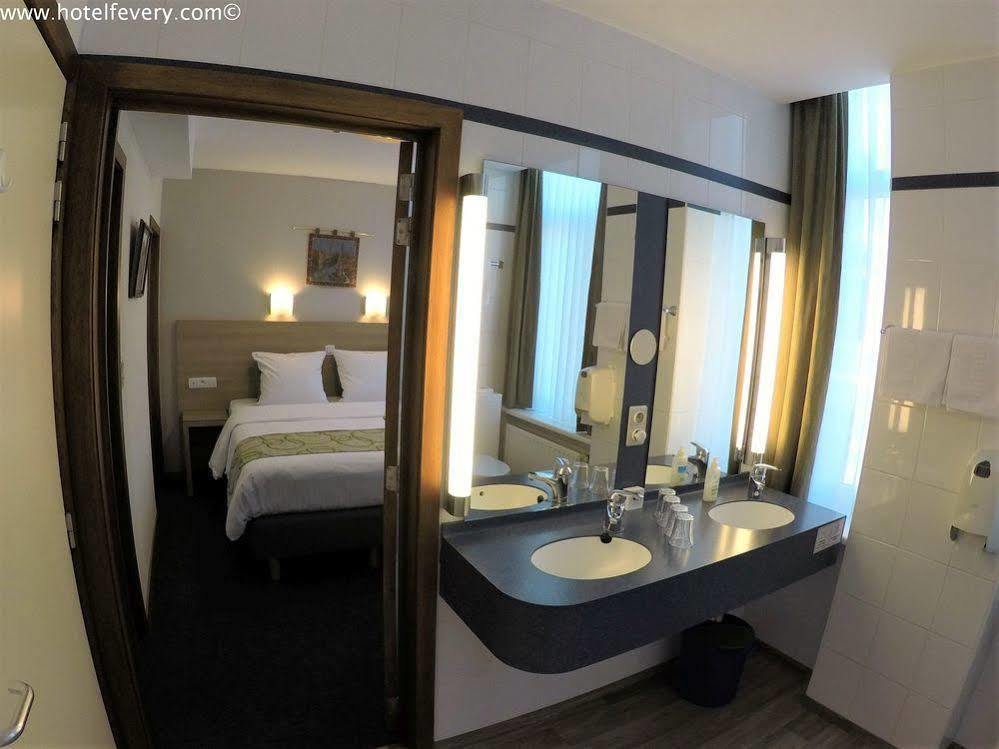 Fevery Hotel