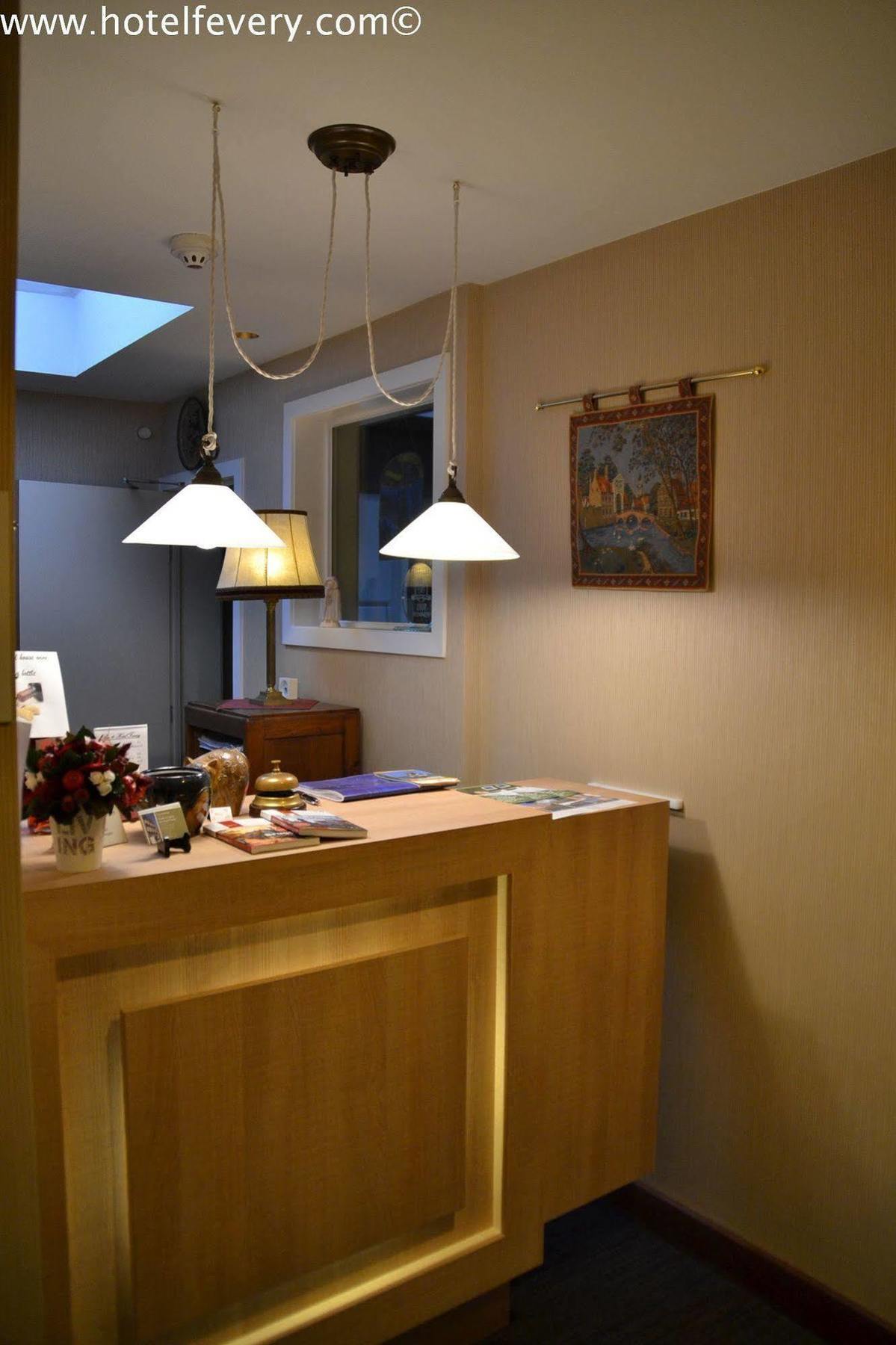 Fevery Hotel